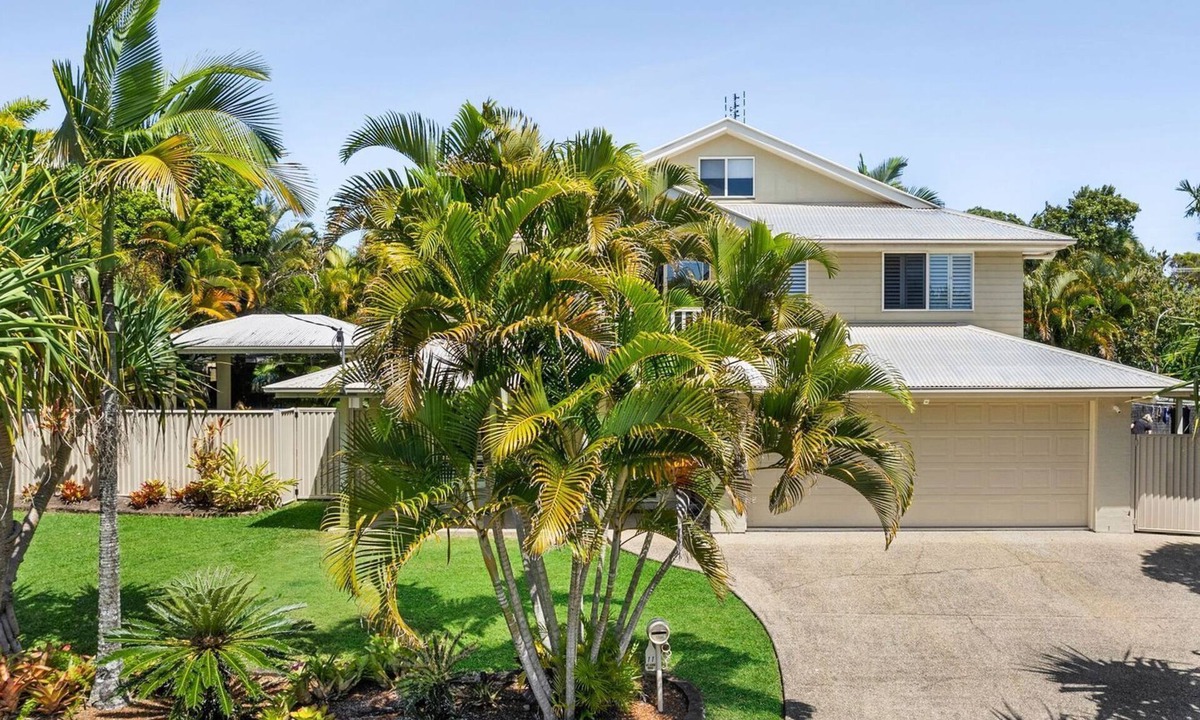 Coolum Beach House | 11 Dalmor Court, Coolum Beach