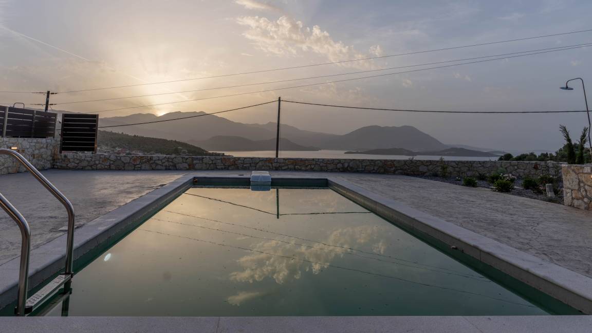 Spartochori Villa | 115 m² Villa ∙ 4 bedrooms ∙ 8 guests