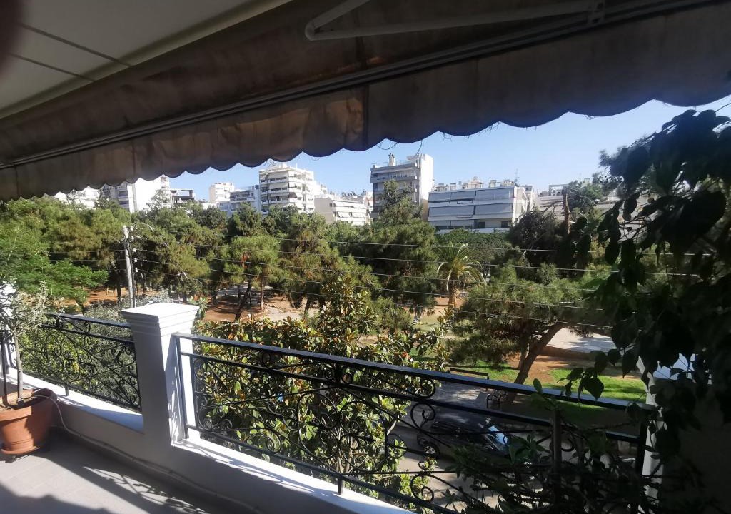 Nea Smirni Apartment | 128 m² spacious park view apartment