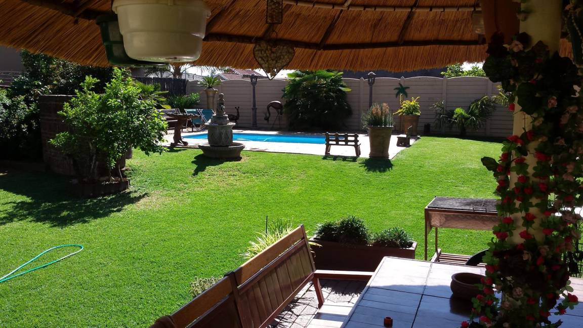 Carletonville Resort | 15 m² Private room ∙ 1 bedroom ∙ 2 guests