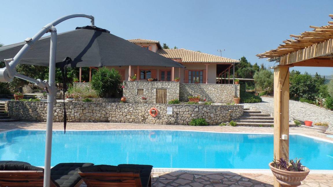 Katouna House | 150 m² House ∙ 4 bedrooms ∙ 8 guests