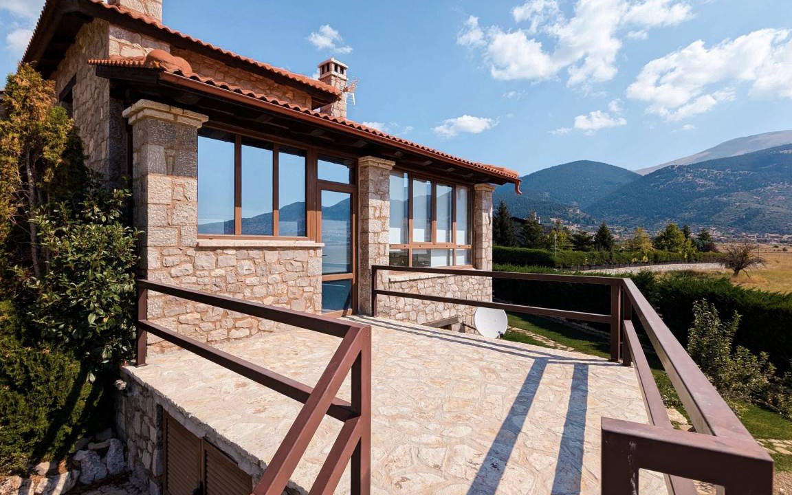 Kato Pedina Villa | 168 m² Villa ∙ 3 bedrooms ∙ 7 guests