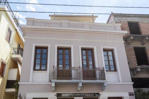 Gythio Villa | 170 m² Villa ∙ 3 bedrooms ∙ 7 guests