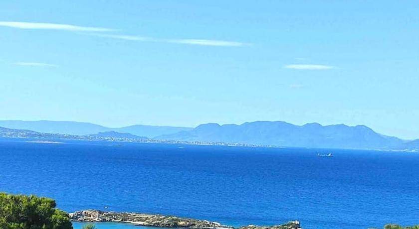 Salamis House | 180 m² House ∙ 3 bedrooms ∙ 8 guests