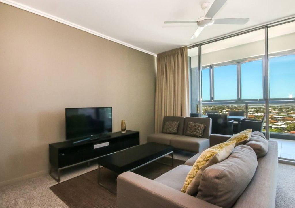 Hamilton Apartment | 2 Bedroom Riverside Apartment in Hamilton Portside