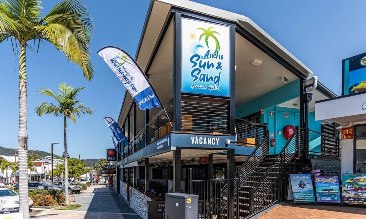 Airlie Beach Apartment | 2 Bedroom unit Wi-Fi