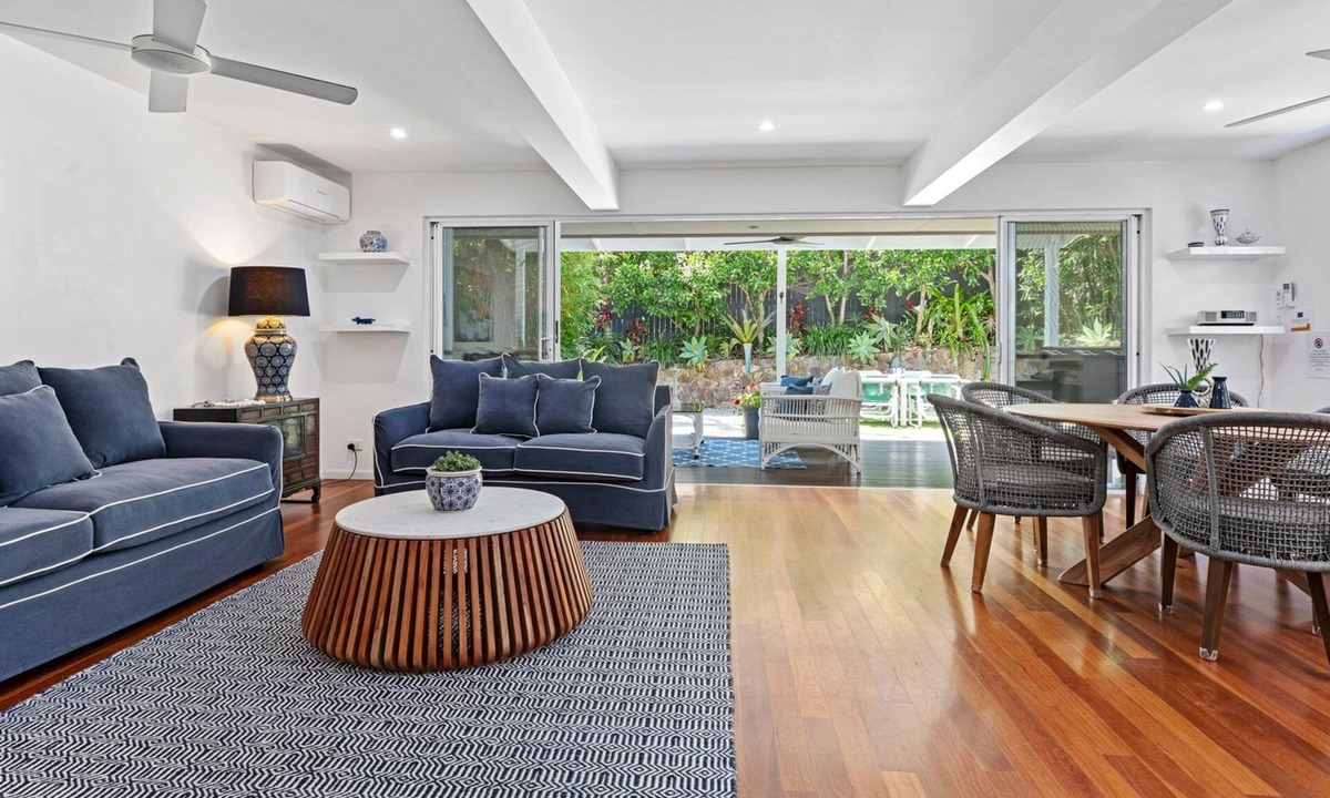 Sunshine Beach House | 2 Ocean Whisper 16 Solway Drive - Dog Friendly Tropical Oasis