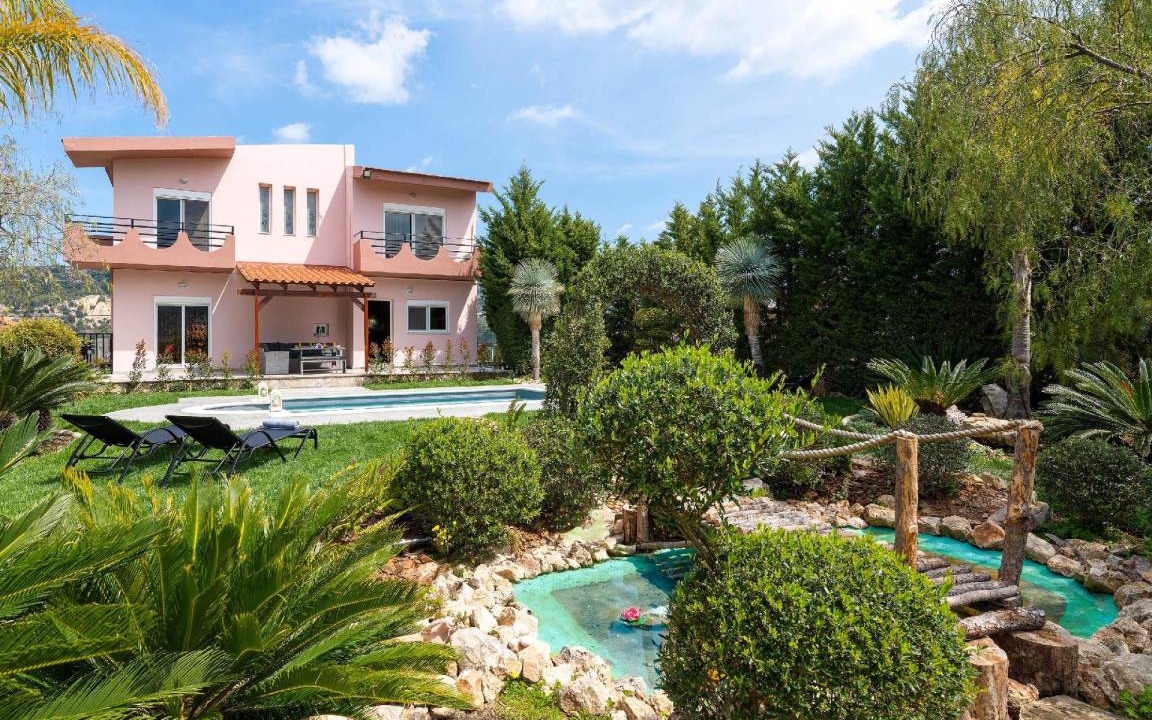 Filerimos House | 200 m² House ∙ 3 bedrooms ∙ 7 guests
