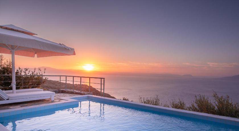 Kitries Resort | 270 m² Resort ∙ 3 bedrooms ∙ 10 guests