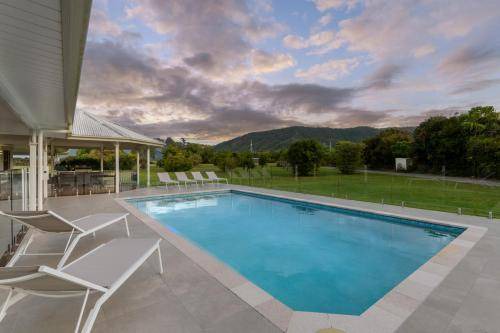 Craiglie Villa | 311 m² Villa ∙ 4 bedrooms ∙ 8 guests