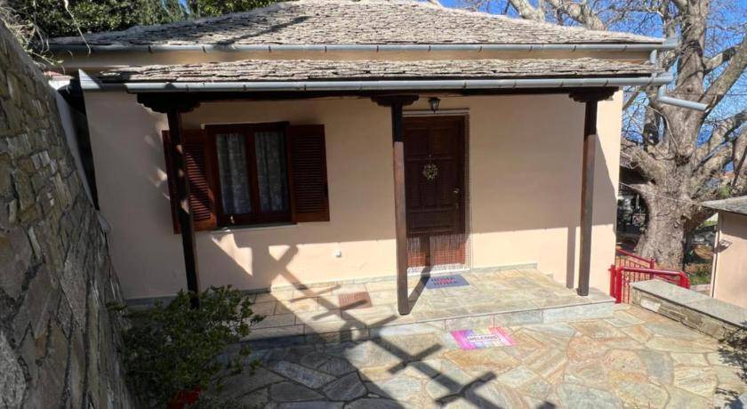 Lambinou House | 32 m² House ∙ 1 bedroom ∙ 3 guests