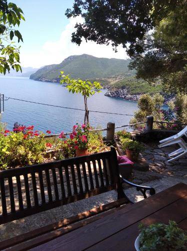 Limnionas Apartment | 33 m² Apartment ∙ 2 bedrooms ∙ 4 guests