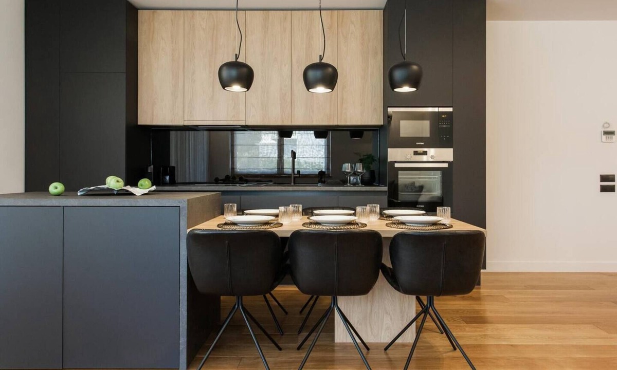 Glyfada Apartment | 3BD Beachfront Athens Riviera Apartment by TheOlon