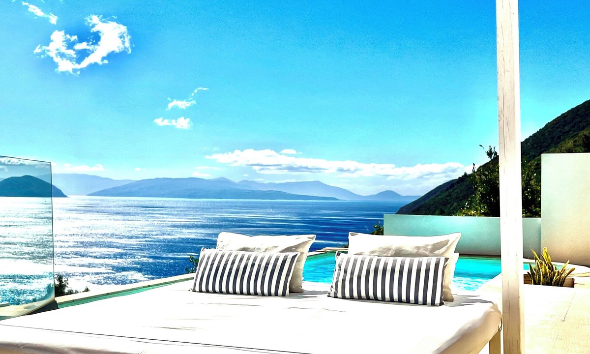 Vassiliki Villa | 4*Get a 10%-25% discount,LESS THAN NORMAL! Independent Villa With Private Pool.