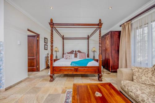 Centurion Bed & Breakfast | 42onKing