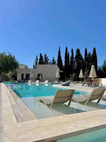 Kariotai Resort | 45 m² Resort ∙ 10 guests