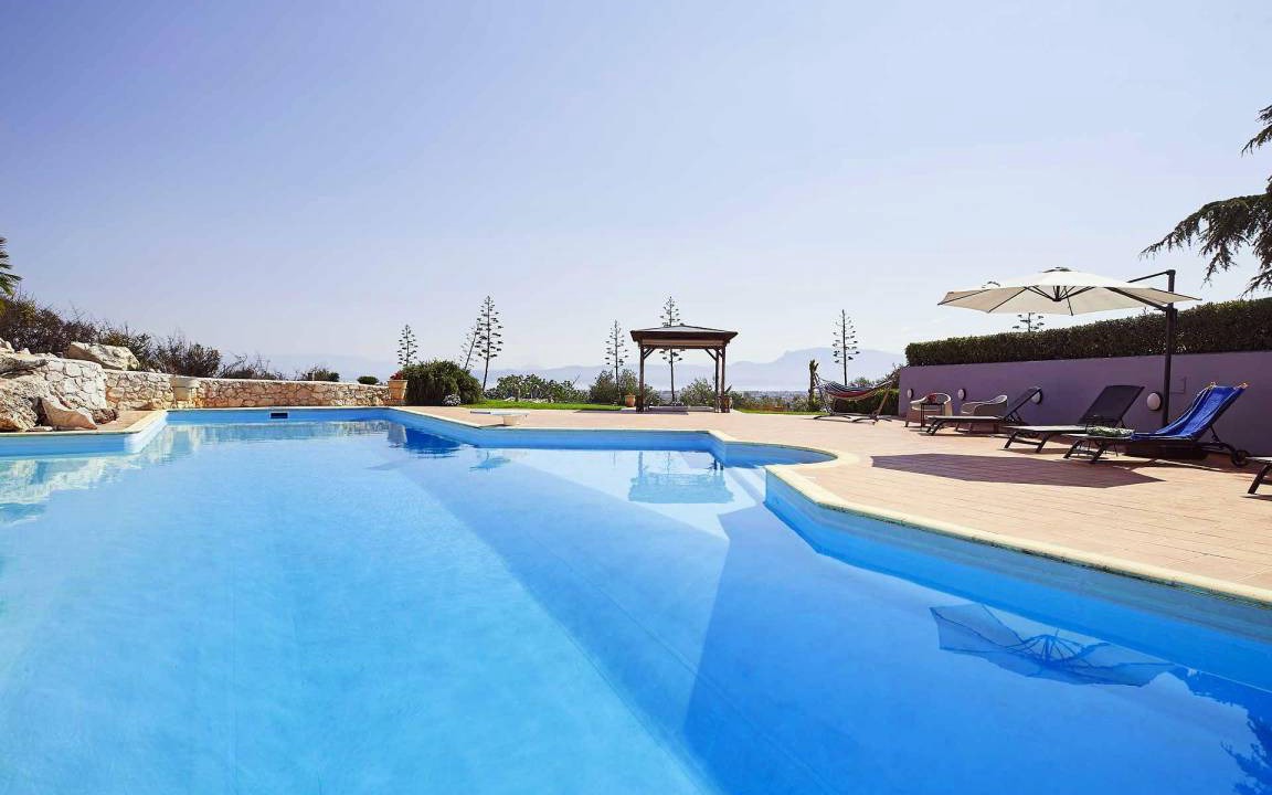Velo-Vocha House | 450 m² House ∙ 9 bedrooms ∙ 20 guests