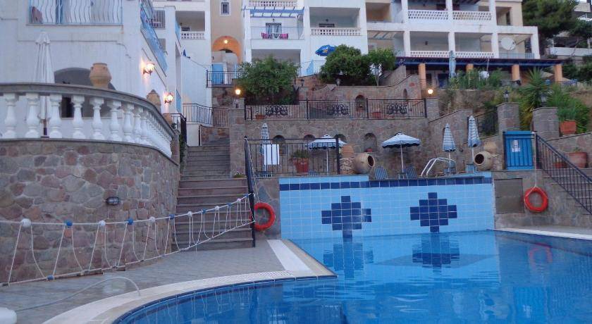 Poros Apartment | 46 m² Serviced apartment ∙ 2 guests