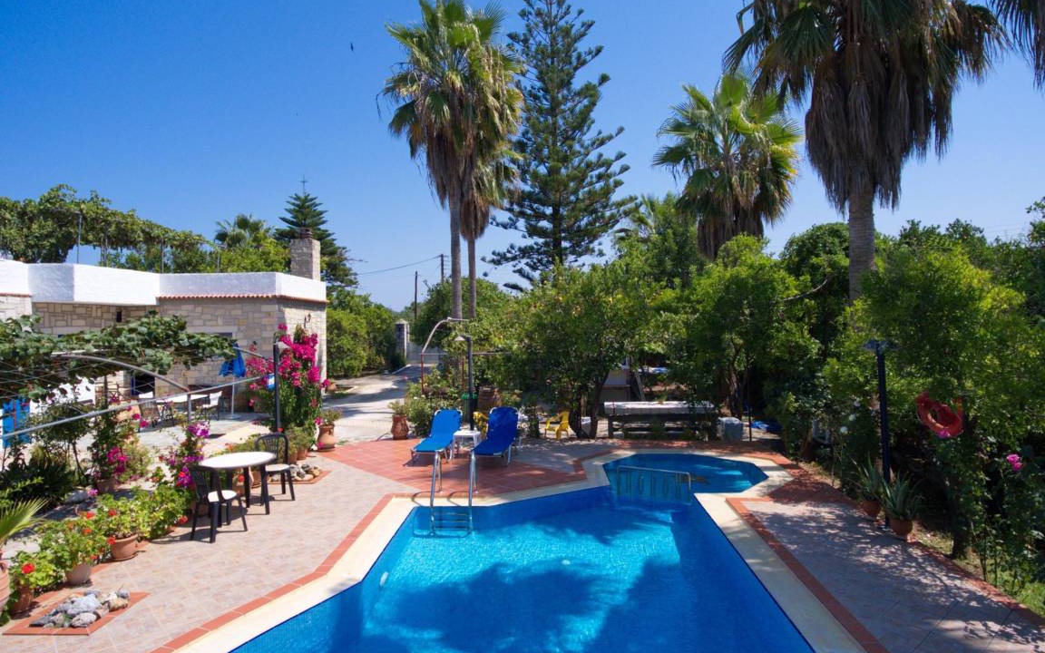 Varipetron Villa | 60 m² Villa ∙ 1 bedroom ∙ 4 guests