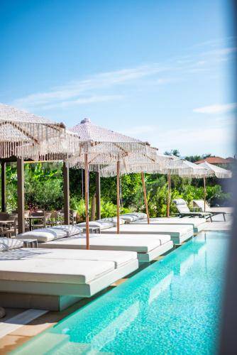 Romanos Resort | 63 m² Resort ∙ 2 bedrooms ∙ 6 guests