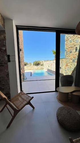 Kymi-Aliveri Resort | 65 m² Resort ∙ 2 bedrooms ∙ 6 guests