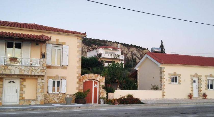 Evrostina House | 80 m² House ∙ 2 bedrooms ∙ 5 guests