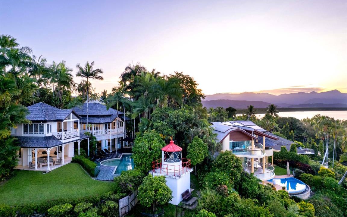Port Douglas House | 809 m² House ∙ 5 bedrooms ∙ 10 guests