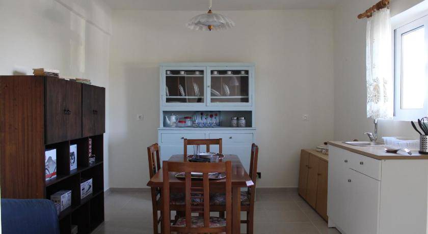 Amarinthos Apartment | 85 m² Apartment ∙ 2 bedrooms ∙ 5 guests