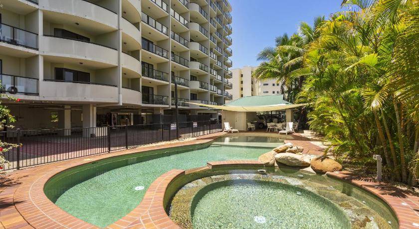 South Townsville Apartment | 86 m² Serviced apartment ∙ 5 guests
