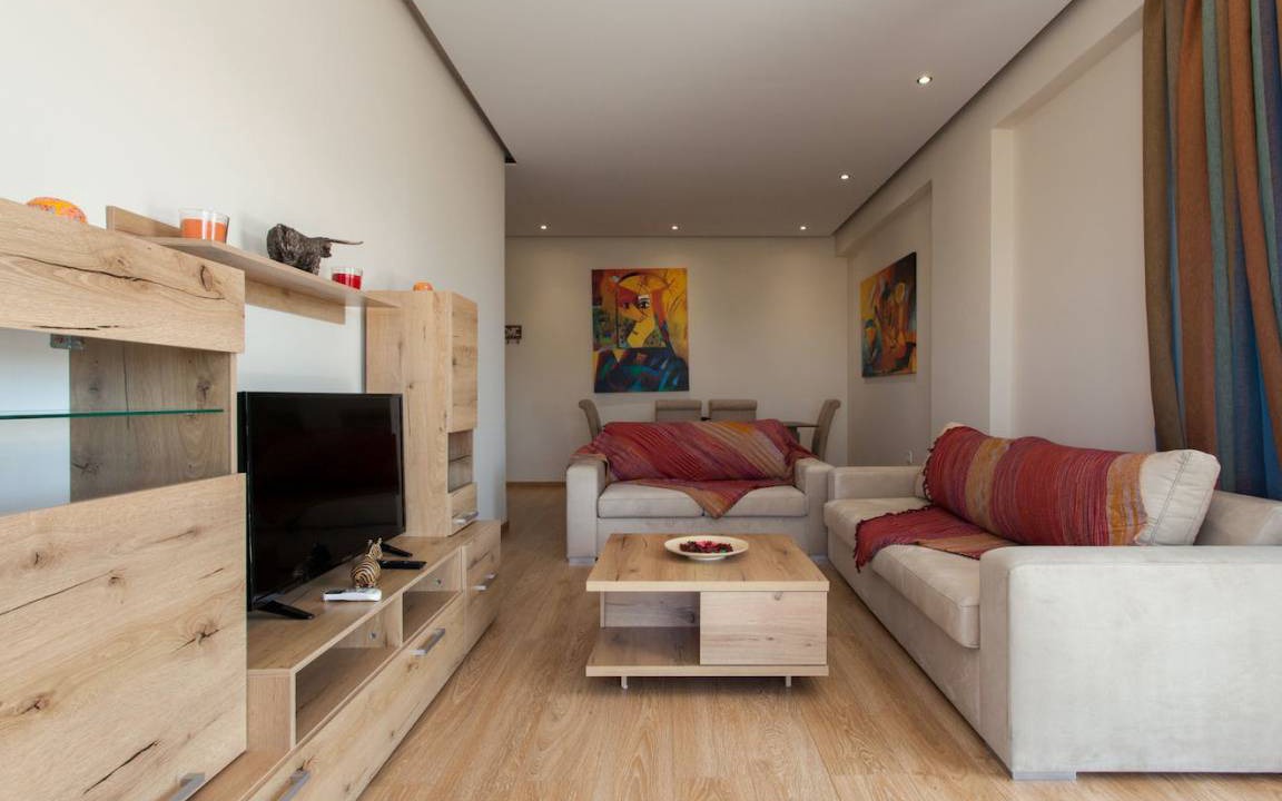 Glyfada Apartment | 90 m² Apartment ∙ 2 bedrooms ∙ 5 guests