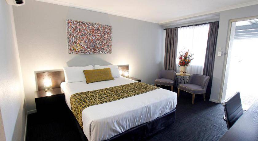 Rockhampton Hotel | 90 m² Motel ∙ 127 guests