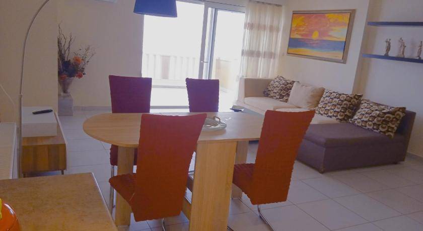Lavreotiki Apartment | 91 m² Apartment ∙ 2 bedrooms ∙ 4 guests