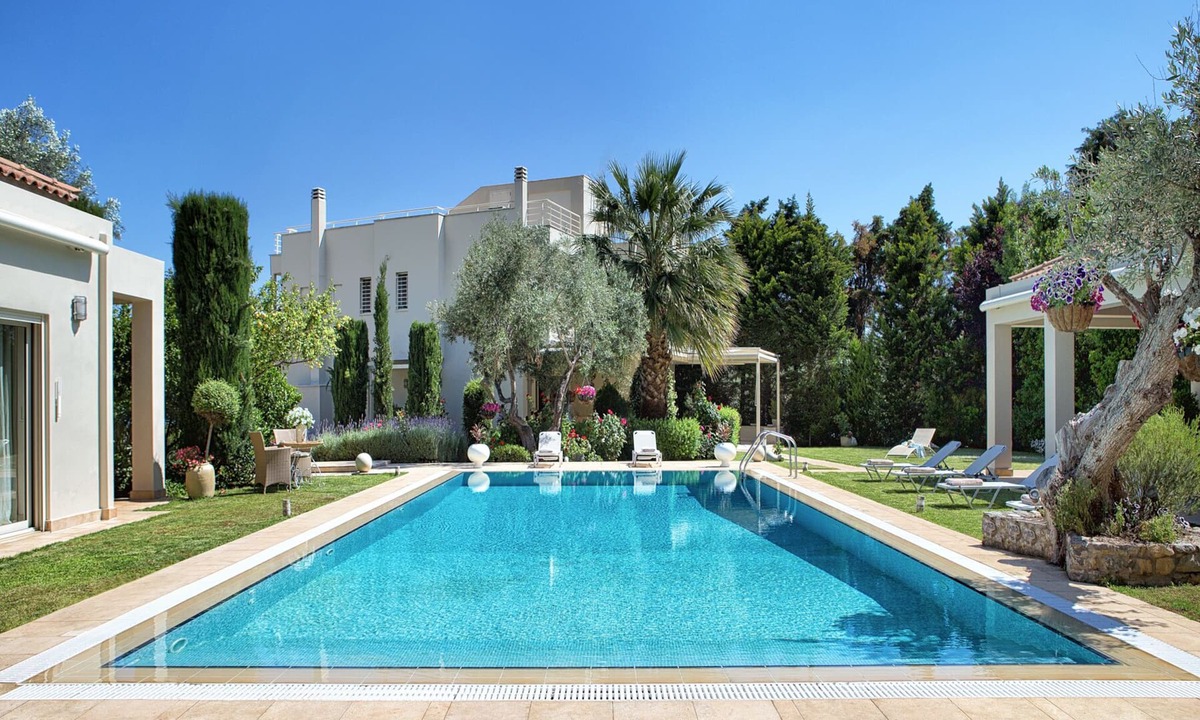 Chalcis Villa | Acanthus Villa-next to the beach- with sharing swimming pool