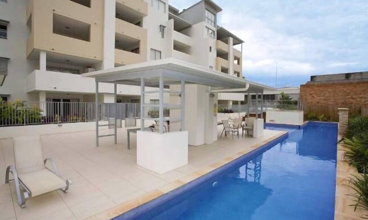 South Brisbane Apartment | Accommodation South Bank Brisbane 25meters from Exhibition & Convention Centre