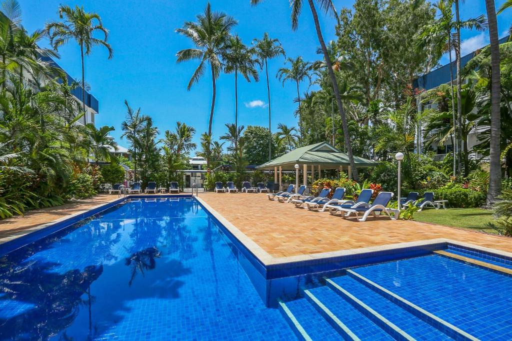 Clifton Beach Apartment | Agincourt Beachfront Apartments