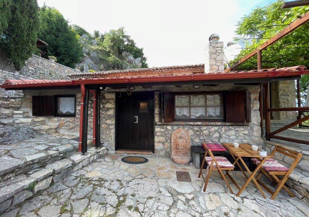 Lilaia House | Agoriani Art Studio - Sweet little cottage