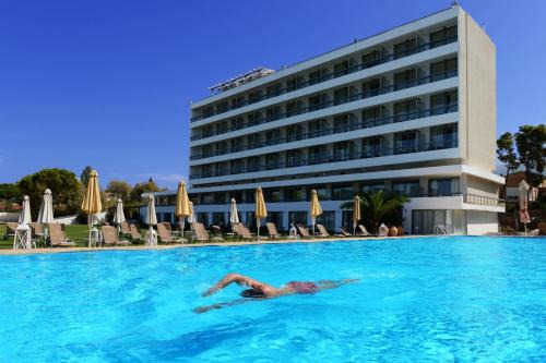 Airotel Achaia Beach | Kastellocampos