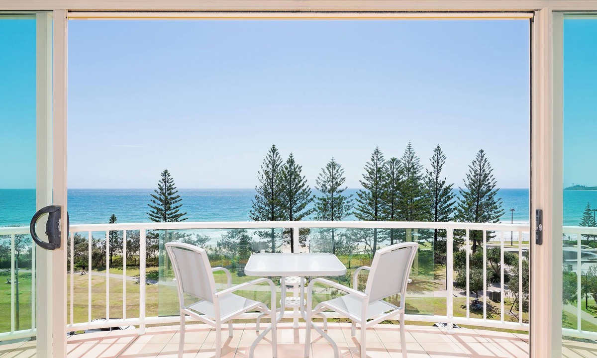 Alexandra Headland Apartment | Alex Seaside Resort