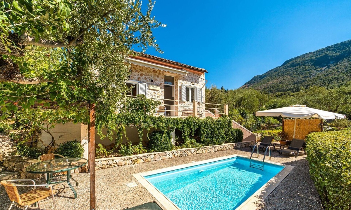 Vathy Villa | Amalthia Cottage - One Bedroom Villa, Sleeps 2