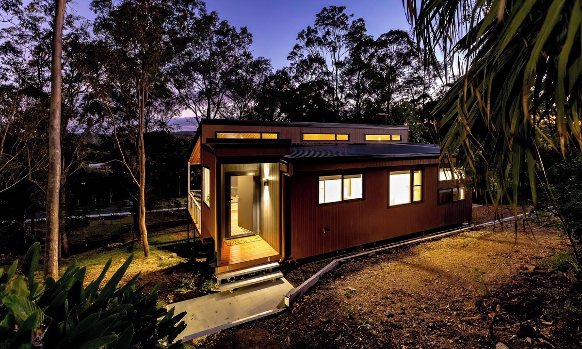 Eatons Hill Cottage | Amara Grove - Come Home to Calm. Peaceful stay in a cottage closer to nature.