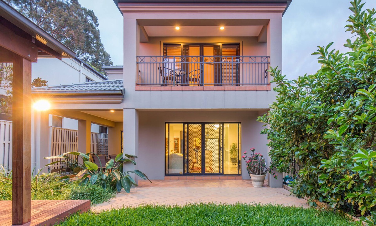 Southport House | An entertainer's paradise on the Gold Coast