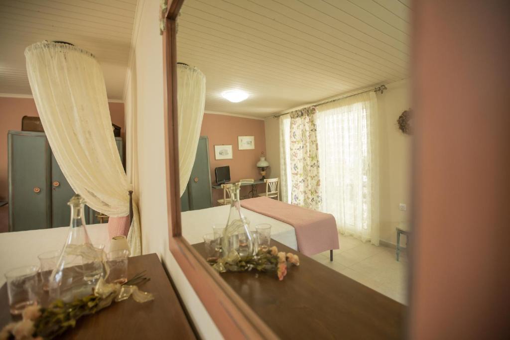 Archea Korinthos House | Ancient Corinth Guest House