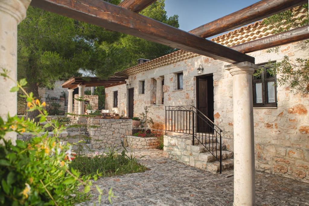 Anthe Villa | Kampion