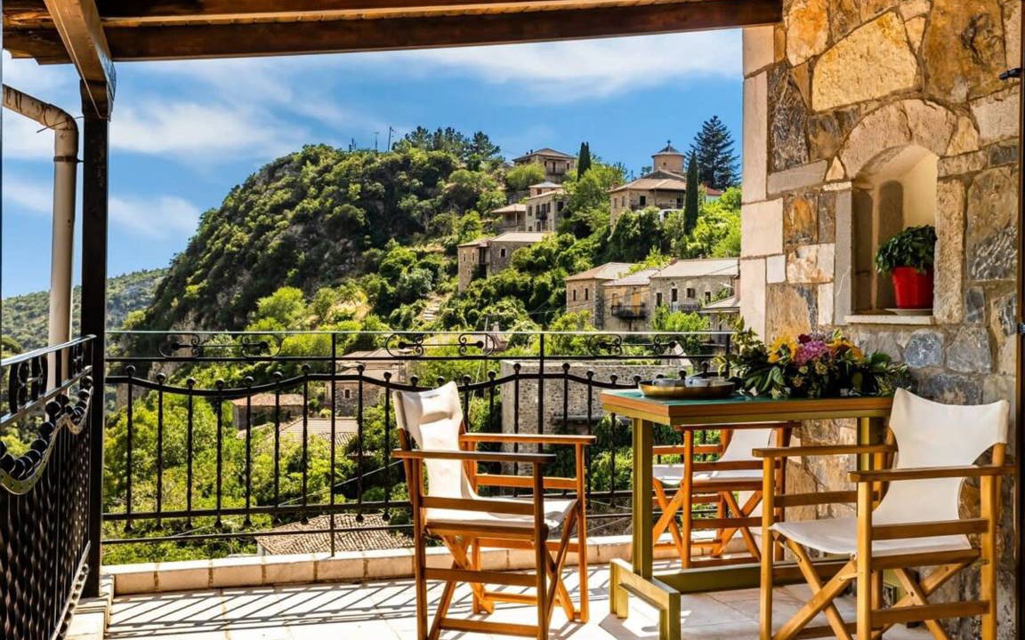 Trikolonoi Apartment | Apartment ∙ 2 bedrooms ∙ 4 guests