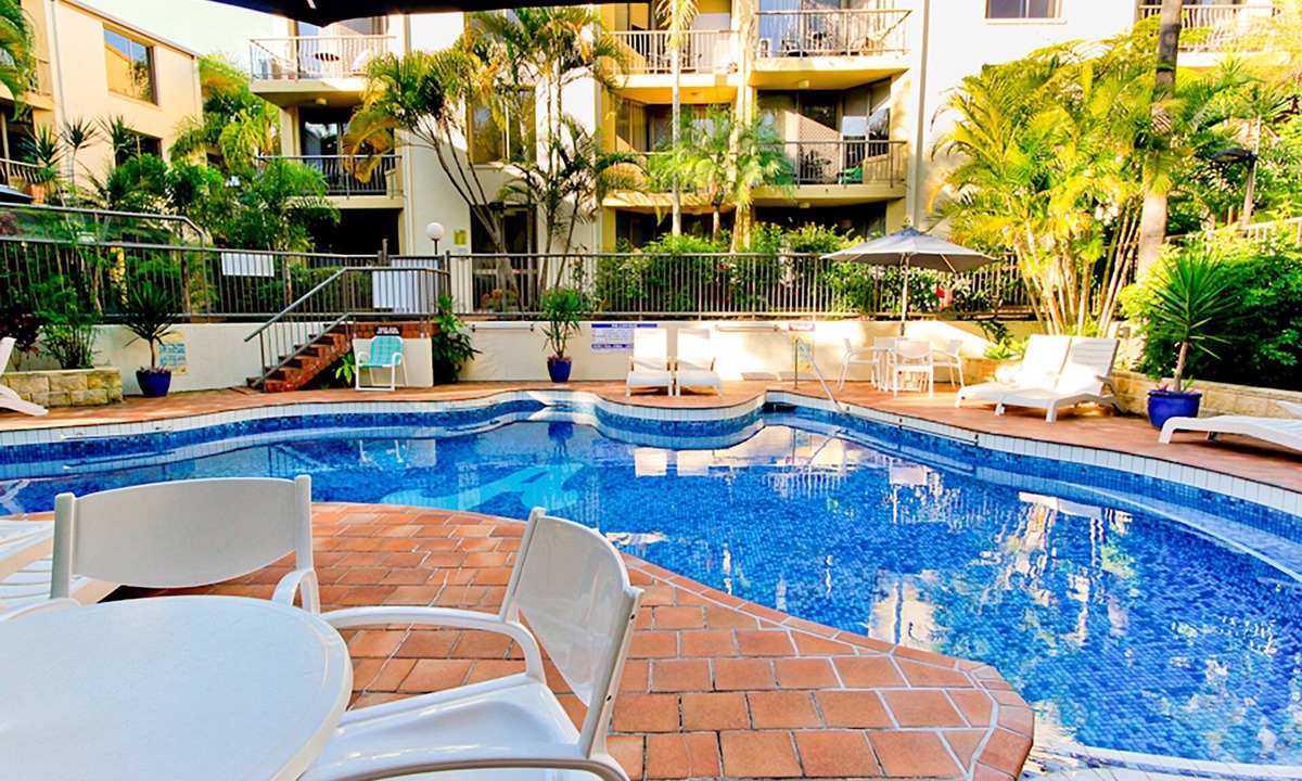 Burleigh Heads Apartment | Aussie Resort