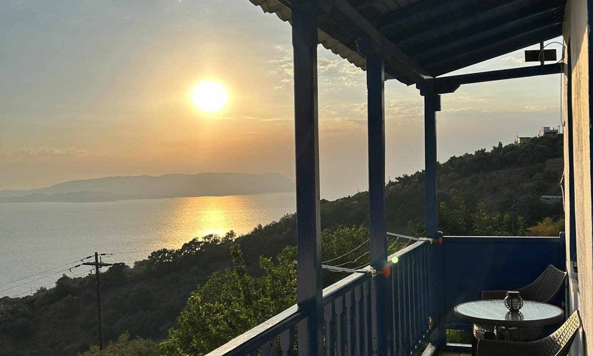 Glossa House | Avgoustina's HomenA breathtaking view house ! ! !