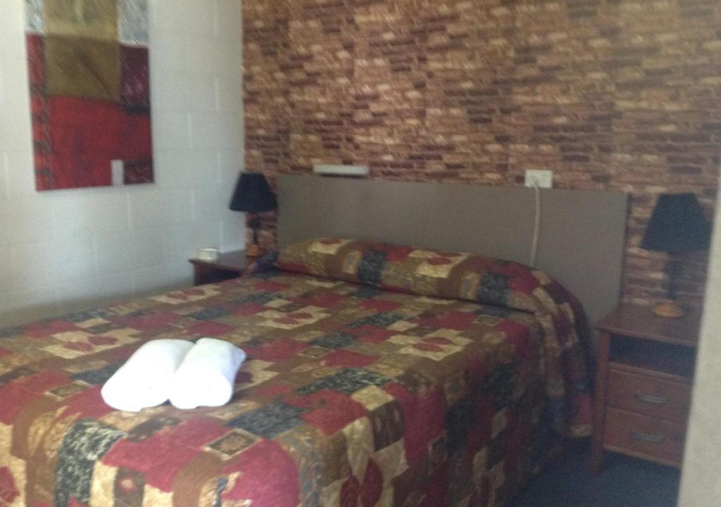 Ayr Hotel | Ayr Max Motel
