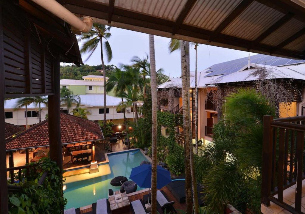 Port Douglas Apartment | Balinese Style Studio