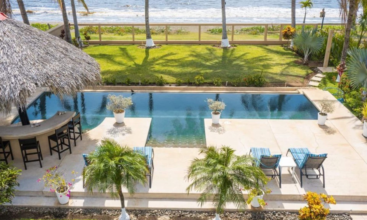 Potrero Apartment | Beachfront Villa Elysian Sol Suite Sleeps 3