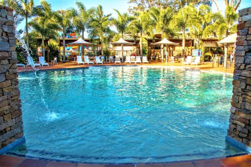 Chevron Renaissance Surfers Paradise | Helensvale